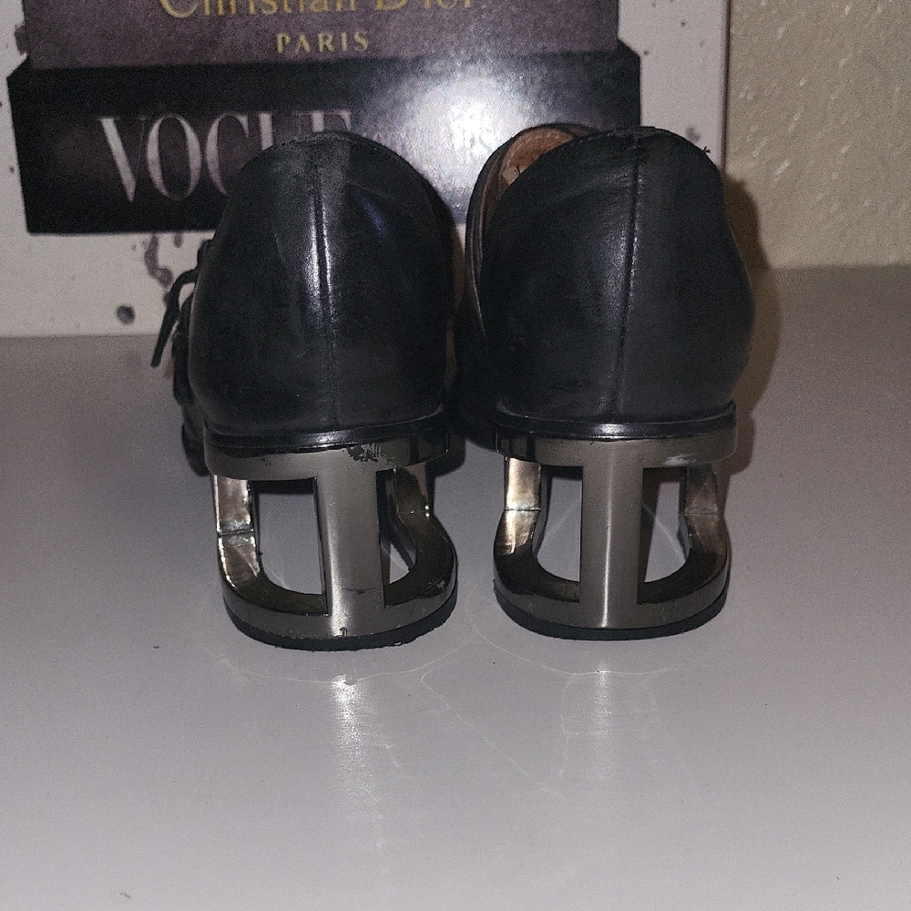 Jeffrey Campbell Black Leather Heels with Cutout Design Sz 7 - Picture 5 of 8